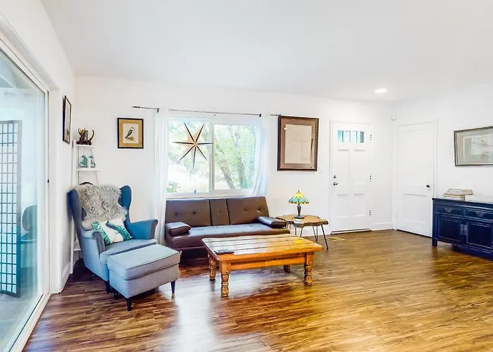 River View House